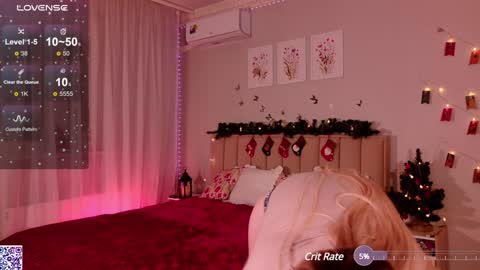 Nicole Moore online show from 12/27/24, 06:42