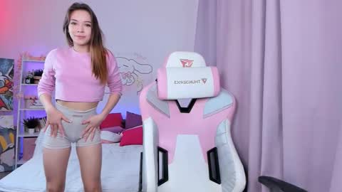 Snapshot of lery_dely chatting on 10/12/25, 03:05 Valerie online show from 10/12/25, 03:05