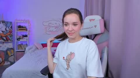 Snapshot of lery_dely chatting on 10/22/25, 03:07 Valerie online show from 10/22/25, 03:07