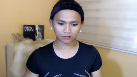 Snapshot of lesleyanderson chatting on 11/15/25, 01:03 Pat online show from 11/15/25, 01:03