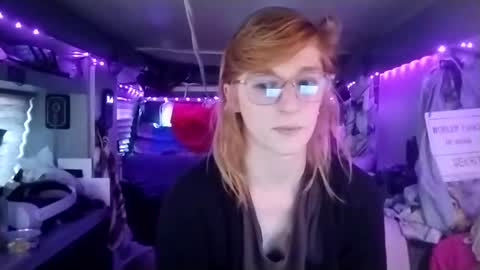 LesleyGumGrass- The Boring Trans girl online show from 02/14/25, 08:05