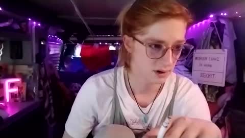 LesleyGumGrass- The Boring Trans girl online show from 02/26/25, 06:00
