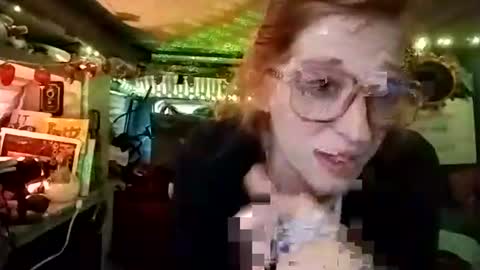 LesleyGumGrass- The Boring Trans girl online show from 11/11/25, 01:33