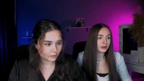 leslie_bird online show from 10/01/25, 01:28