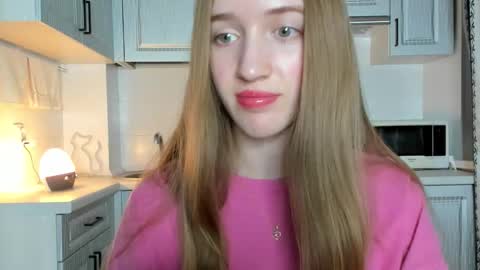  LESLIE   online show from 10/13/25, 07:03