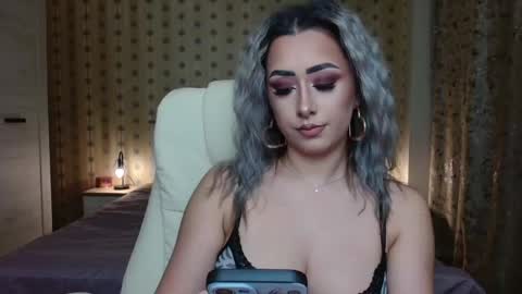 leslie_secret online show from 01/20/25, 08:40