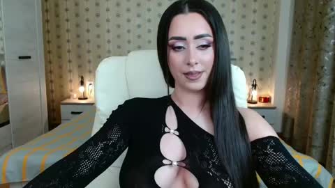 leslie_secret online show from 05/06/26, 10:48