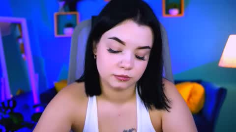 LeslieRowe online show from 09/30/25, 05:18