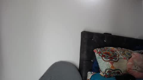 Snapshot of lessliee chatting on 12/05/24, 02:55 lessliee online show from 12/05/24, 02:55