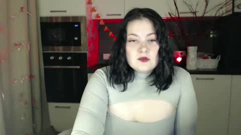 Snapshot of lesssi_ chatting on 02/13/25, 02:23 Alison online show from 02/13/25, 02:23