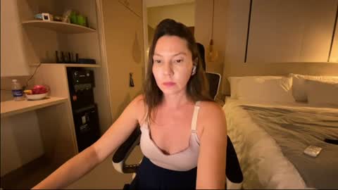 Snapshot of lessya_magic chatting on 08/01/26, 11:42 lessya_magic online show from 08/01/26, 11:42