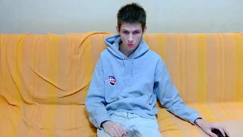 lester_broo online show from 02/19/26, 08:27