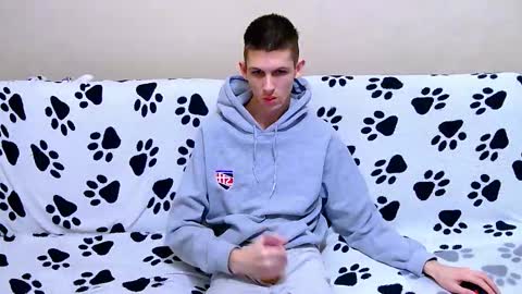 lester_broo online show from 03/17/26, 06:22