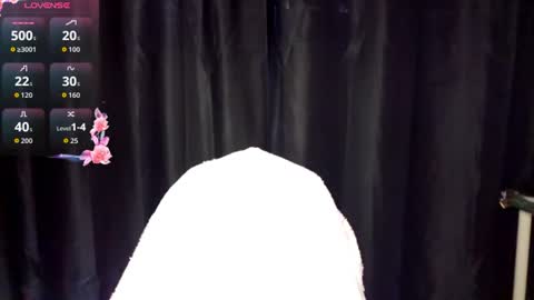 Emily online show from 07/25/26, 11:08