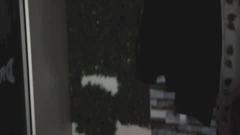 Snapshot of letsdoitbabez chatting on 12/18/25, 01:11 Julian Mask online show from 12/18/25, 01:11