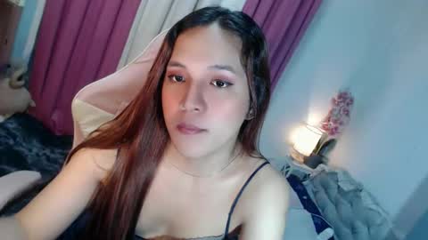 Snapshot of letsplaybaby_ chatting on 03/07/26, 02:19 gene online show from 03/07/26, 02:19