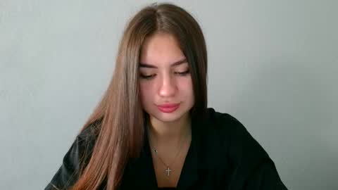 Emily online show from 09/18/25, 07:21