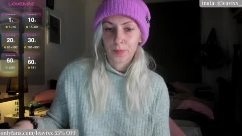 Snapshot of leusee chatting on 01/13/25, 09:31 LeaVixx online show from 01/13/25, 09:31