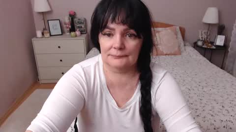 Mary online show from 12/04/24, 04:49