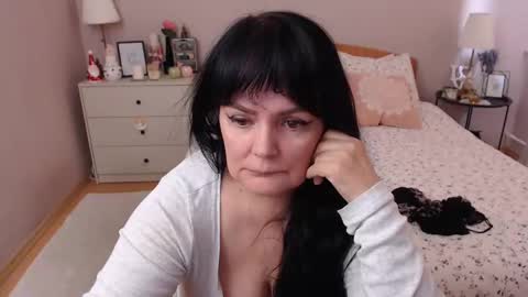 Mary online show from 12/13/24, 01:01