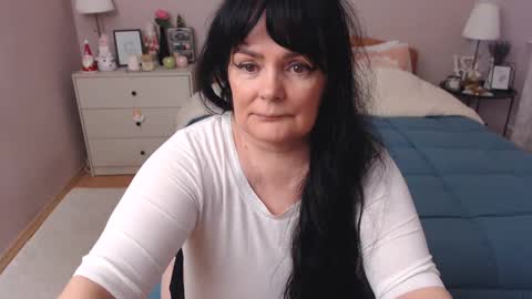 Mary online show from 12/22/24, 01:22