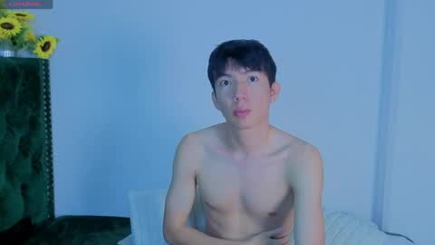 Levi  online show from 06/02/26, 01:51