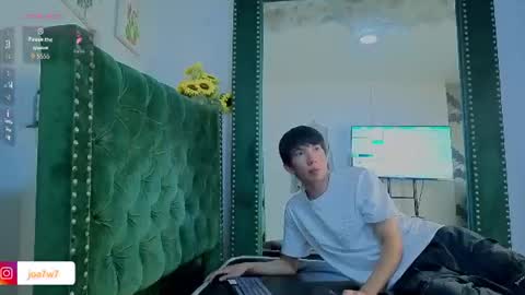 Levi  online show from 07/19/26, 09:51