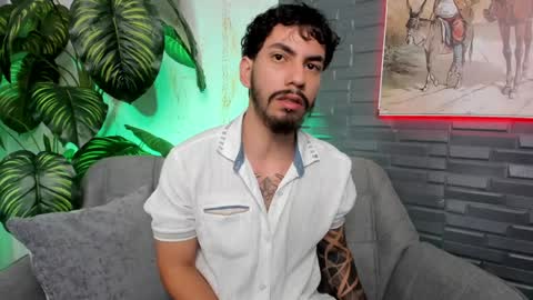 Snapshot of levi_wolf chatting on 06/05/26, 12:33 levi_wolf online show from 06/05/26, 12:33