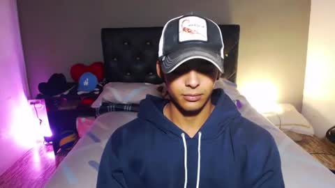 i  am lewis ly EDUARDO MEMDOZA15 online show from 07/30/26, 07:02