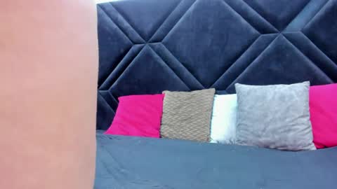 lexa online show from 05/27/26, 01:57