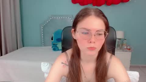 Lexas Room online show from 10/28/25, 04:16