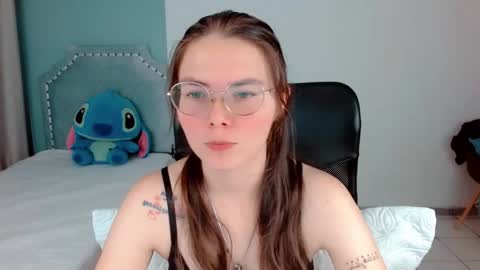 Snapshot of lexalove_doll chatting on 11/06/25, 06:36 Lexas Room online show from 11/06/25, 06:36