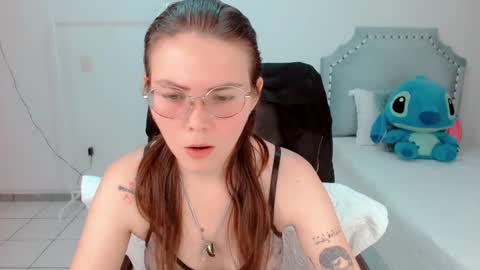 Snapshot of lexalove_doll chatting on 11/28/25, 05:10 Lexas Room online show from 11/28/25, 05:10