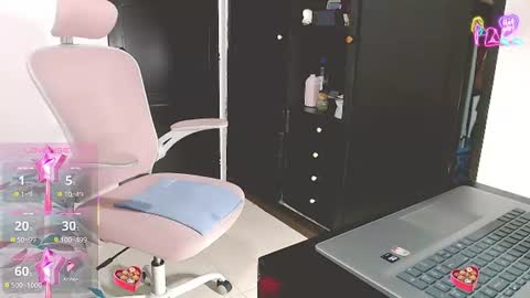 lexi19_ online show from 07/22/26, 01:41