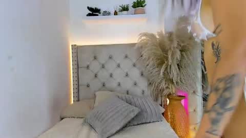 lexi__palmer online show from 06/16/26, 11:57
