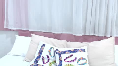 Gabrielle online show from 01/19/25, 05:07