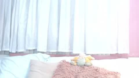 Gabrielle online show from 11/24/25, 11:21