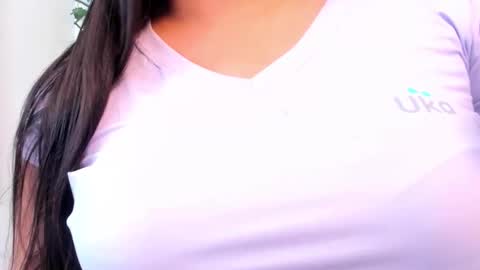 Gabrielle online show from 11/26/25, 11:00