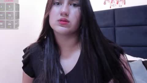 Snapshot of lexi_bloom chatting on 01/07/26, 11:01 Gabrielle online show from 01/07/26, 11:01