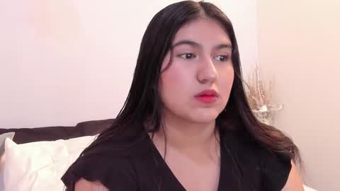Snapshot of lexi_bloom chatting on 03/01/26, 10:50 Gabrielle online show from 03/01/26, 10:50
