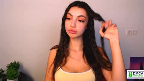 Alexia online show from 09/16/25, 01:23