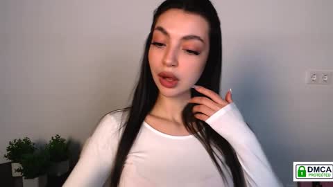 Alexia online show from 10/12/25, 03:00