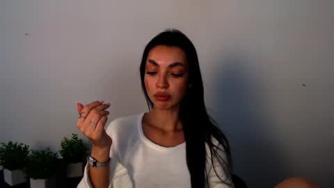 Alexia online show from 07/11/26, 11:24