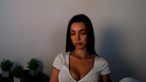 Alexia online show from 07/26/26, 12:23