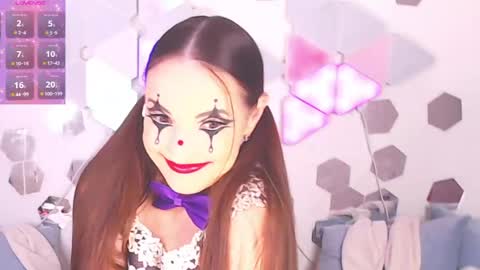 Alexia online show from 04/30/26, 08:57
