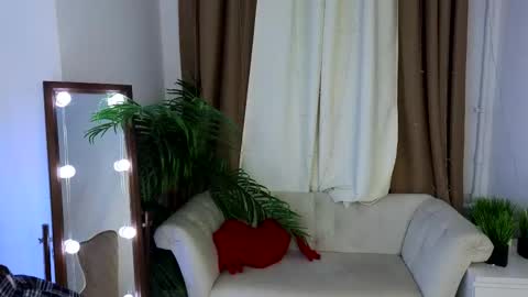 Vicki online show from 09/26/25, 04:00