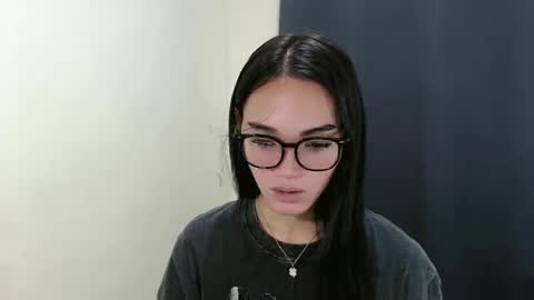 Snapshot of lexibabe_ chatting on 03/07/26, 05:37 lexibabe_ online show from 03/07/26, 05:37
