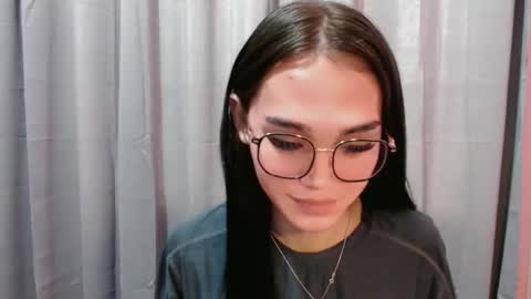 Snapshot of lexibabe_ chatting on 05/13/26, 06:22 lexibabe_ online show from 05/13/26, 06:22