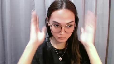 Snapshot of lexibabe_ chatting on 06/08/26, 06:25 lexibabe_ online show from 06/08/26, 06:25