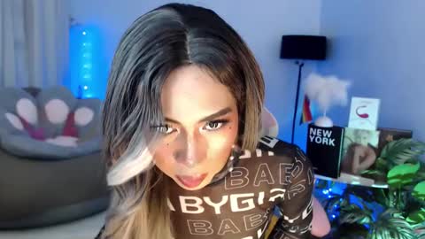 Snapshot of lexie_loveee chatting on 02/28/25, 04:32 lexie_loveee online show from 02/28/25, 04:32
